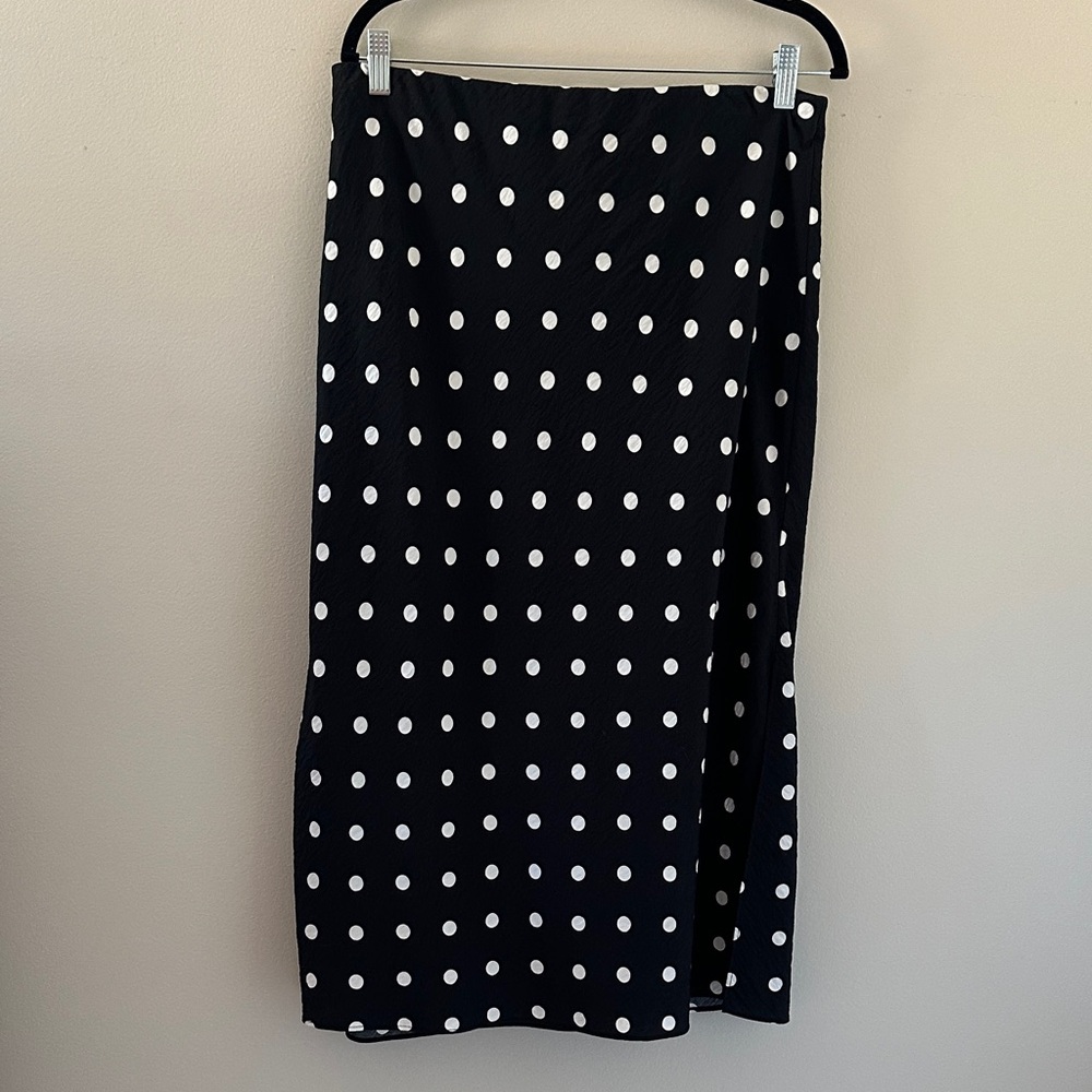 Madewell Womens Layton Midi Slip Skirt Black & White Polka Dot Size 8 Preppy - Picture 4 of 8